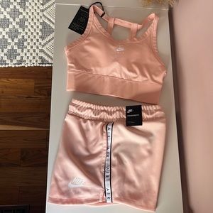 NWT. NIKE AIR. Matching bra & shorts set.